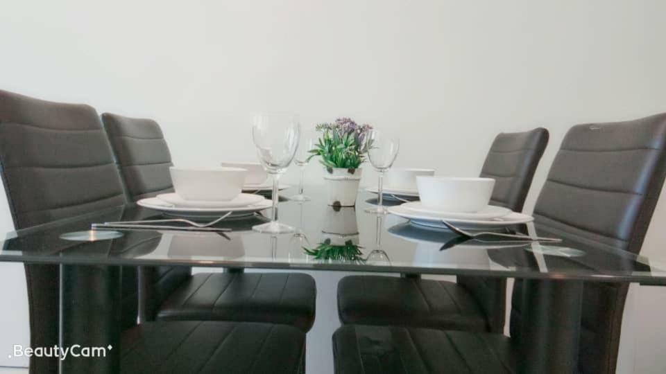 Soho Suites Klcc By Lx Suites 2 Куала Лумпур Екстериор снимка