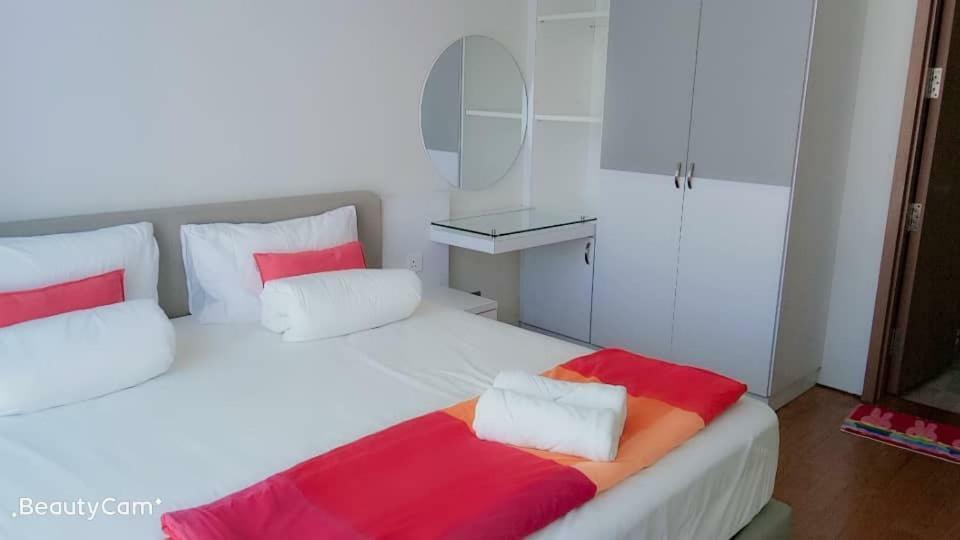 Soho Suites Klcc By Lx Suites 2 Куала Лумпур Екстериор снимка
