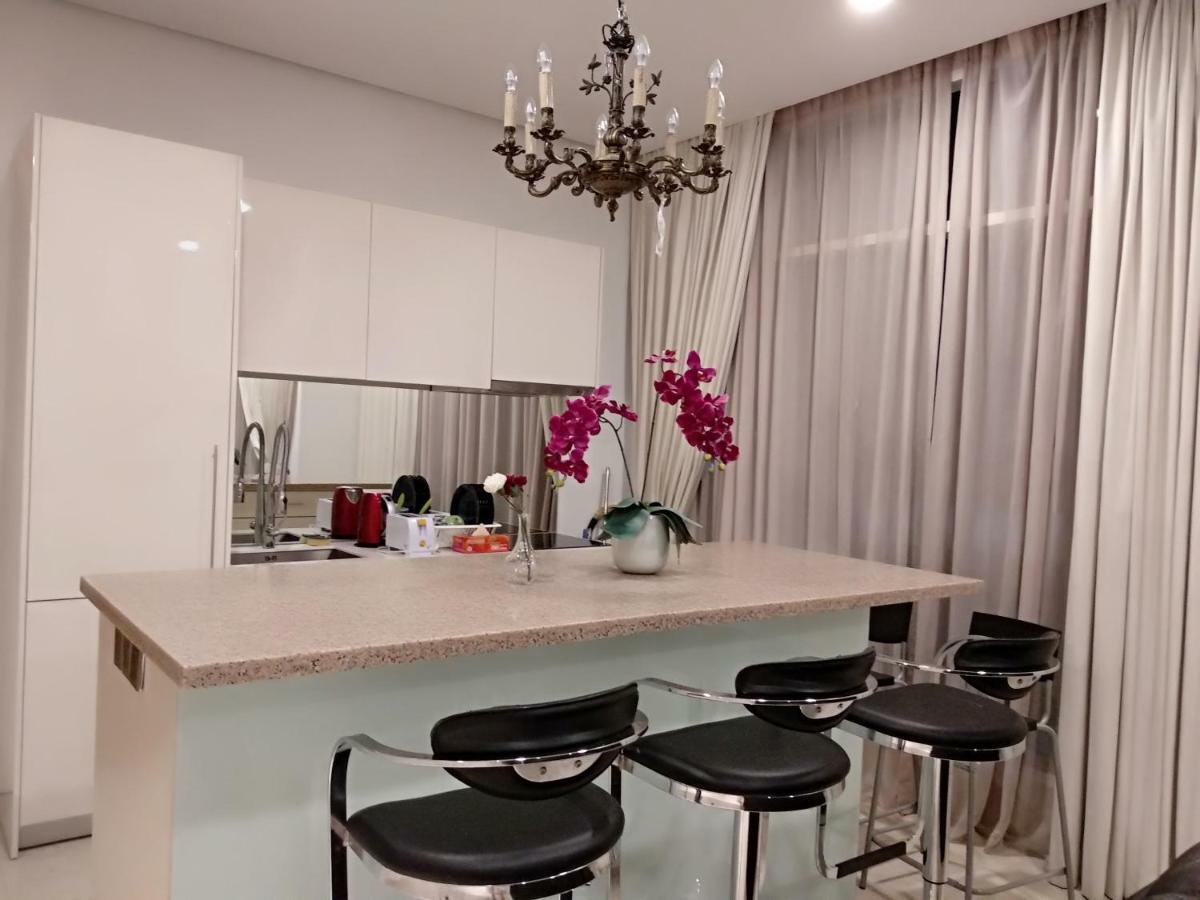 Soho Suites Klcc By Lx Suites 2 Куала Лумпур Екстериор снимка
